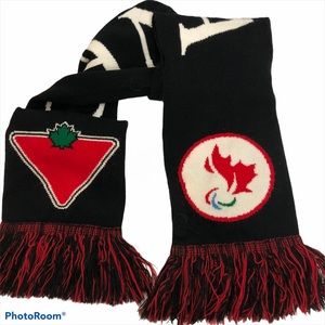 Black Canada Winter Scarf